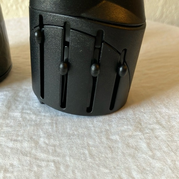 Coach: World/Universal Black Travel Adapter (Wall Plug)- Case- Silver Tone - Picture 4 of 14